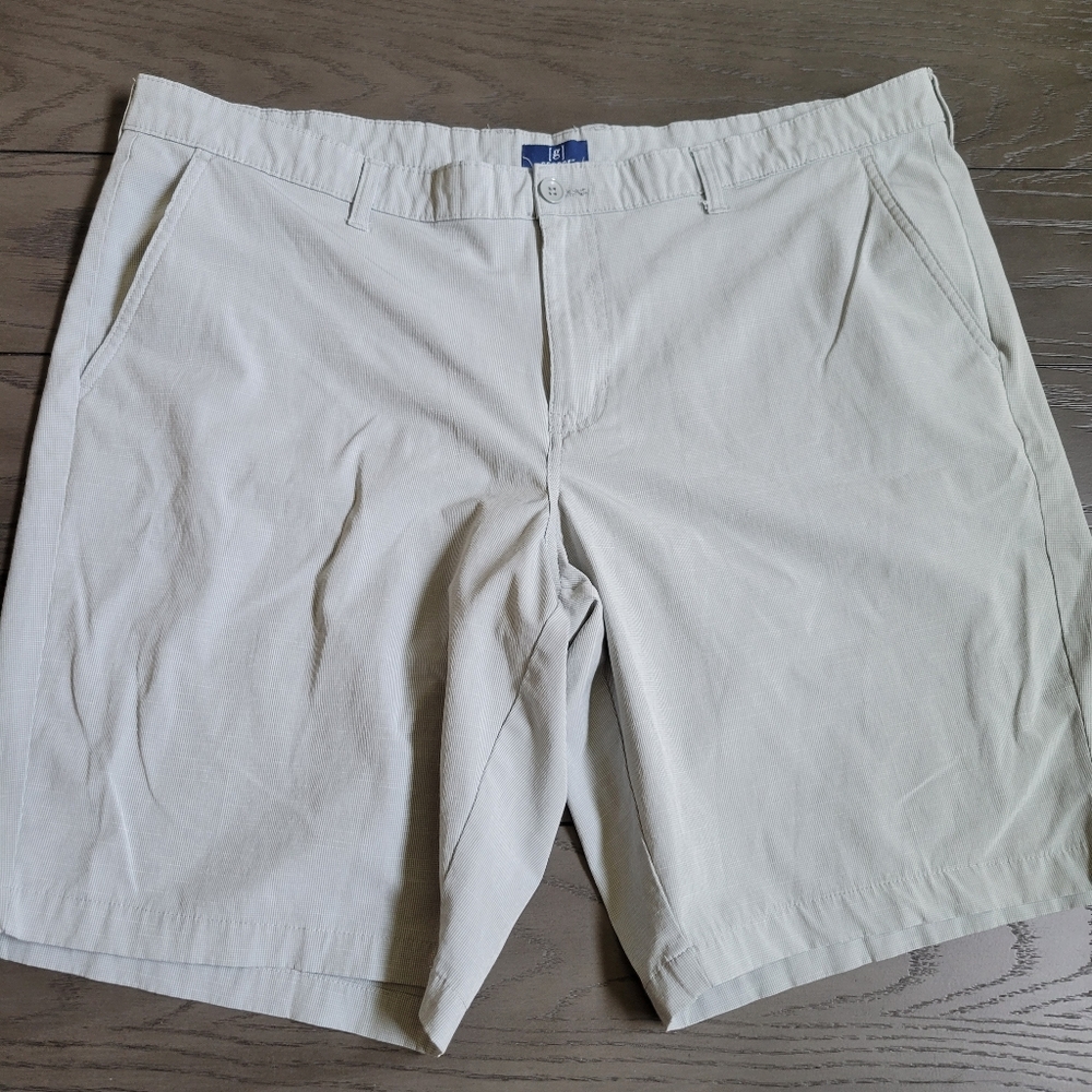 Mens shorts lightweight fabric grey 46